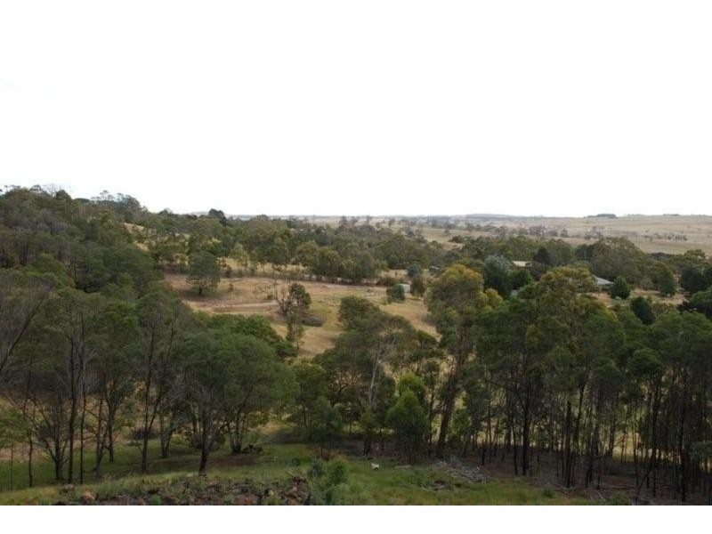 25 Kangaroo Road, Greendale VIC 3341