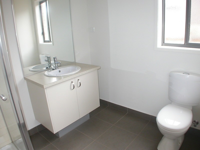 3 Harry Vallence Drive, Bacchus Marsh VIC 3340
