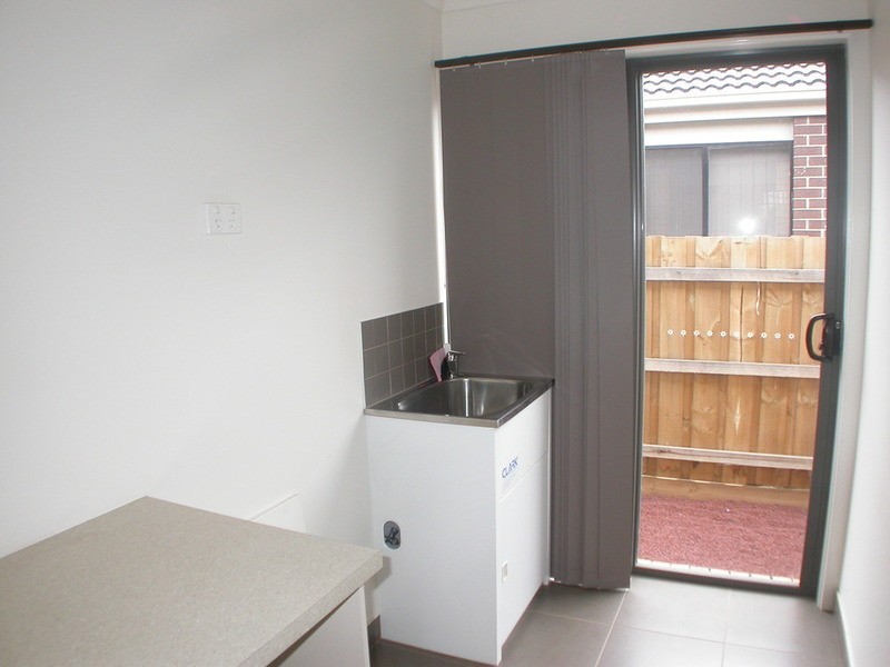 3 Harry Vallence Drive, Bacchus Marsh VIC 3340