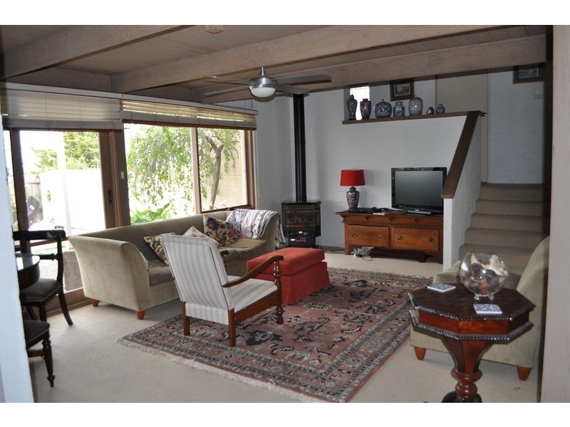 39 Riversdale Crescent, Bacchus Marsh VIC 3340
