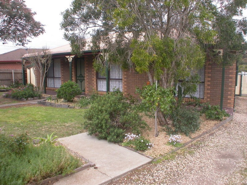 6 Davies Street, Bacchus Marsh VIC 3340