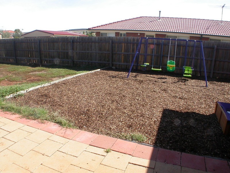 24 McLennan Avenue, Bacchus Marsh VIC 3340