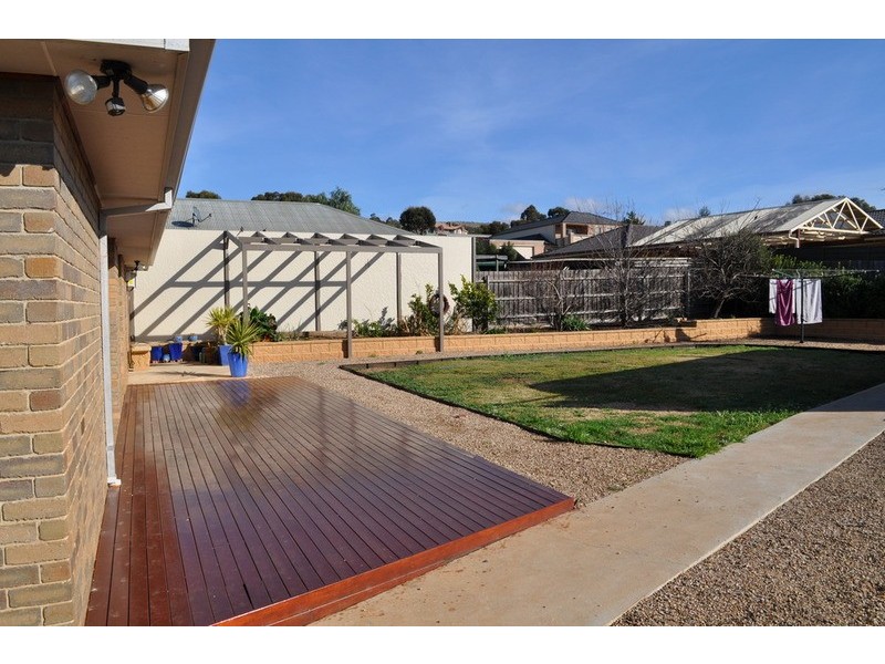 2 Rae Court, Bacchus Marsh VIC 3340