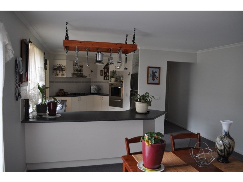 52 Grantleigh Drive, Bacchus Marsh VIC 3340