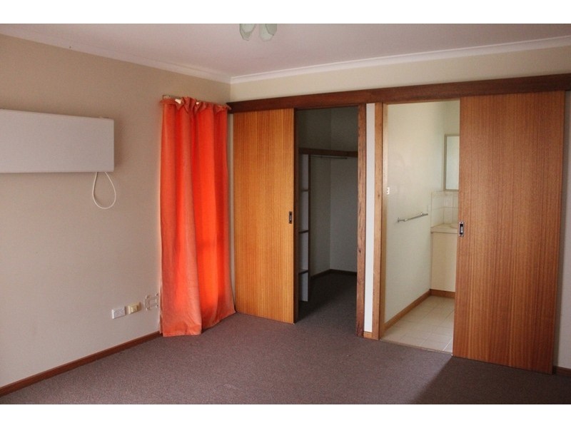 2 Hopwood Street, Gordon VIC 3345