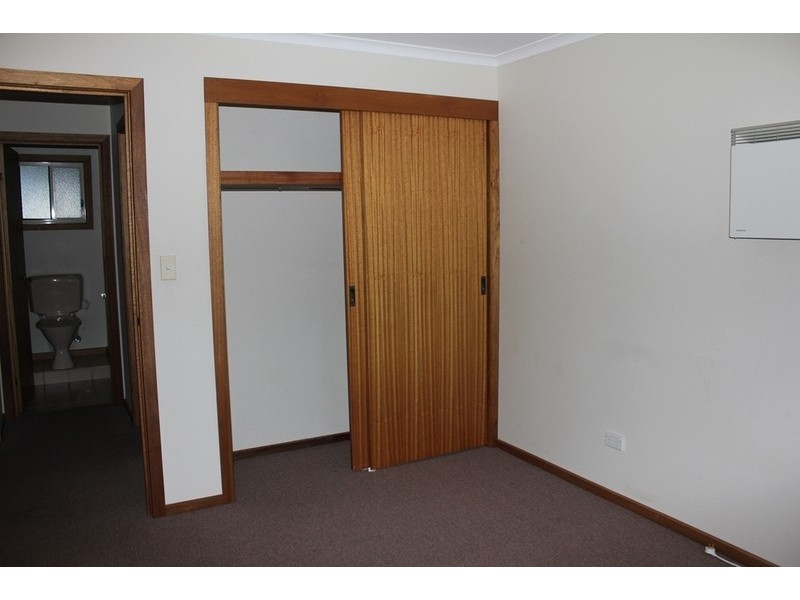 2 Hopwood Street, Gordon VIC 3345