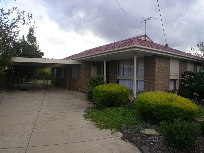3 Linda Drive, Bacchus Marsh VIC 3340