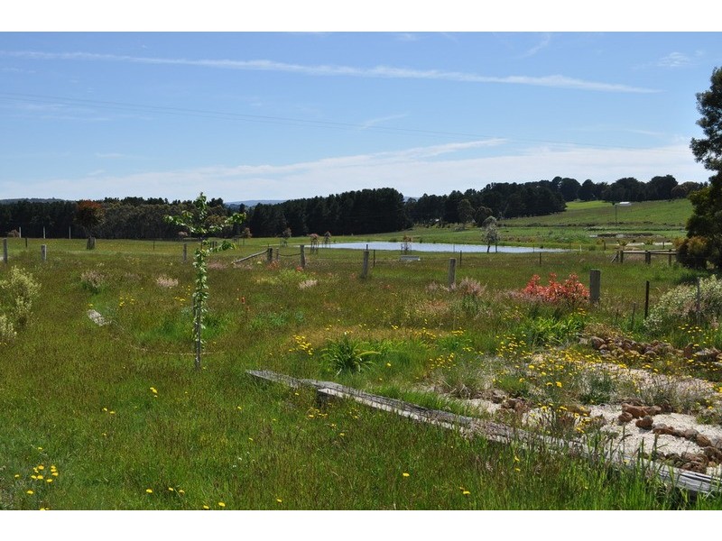 33 Malones Road, Mount Egerton VIC 3352