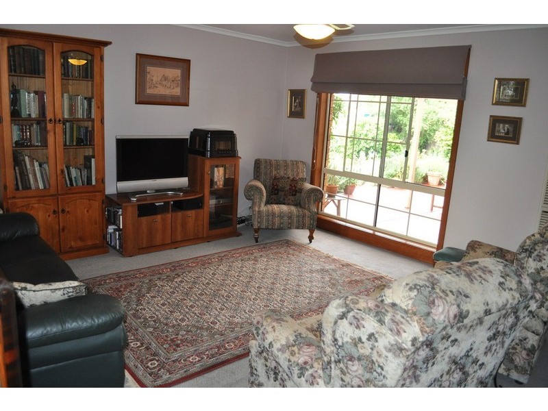 27 O’Keefe Crescent, Bacchus Marsh VIC 3340