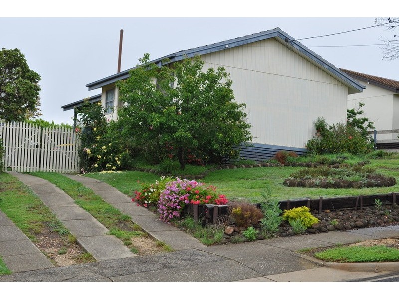 38 Lyle Street, Bacchus Marsh VIC 3340