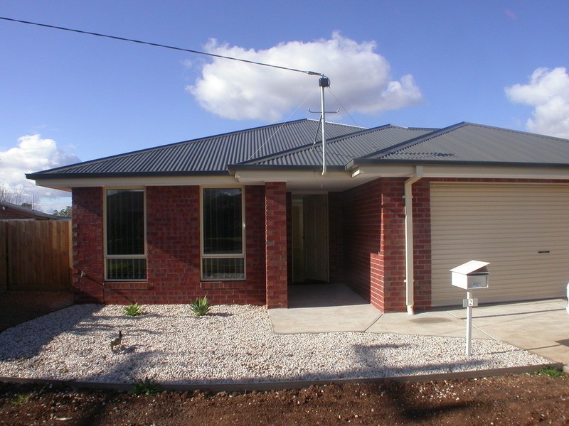 2 Linda Drive, Bacchus Marsh VIC 3340