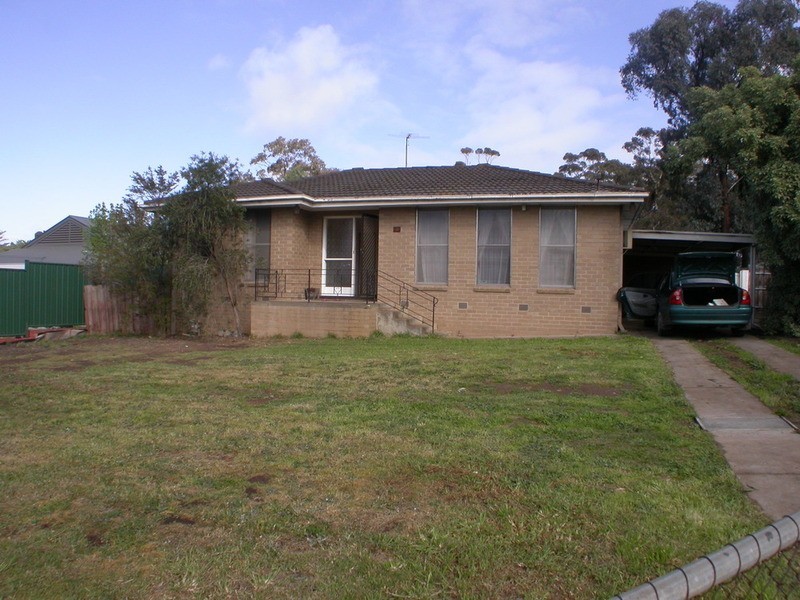 19 Gisborne Road, Bacchus Marsh VIC 3340