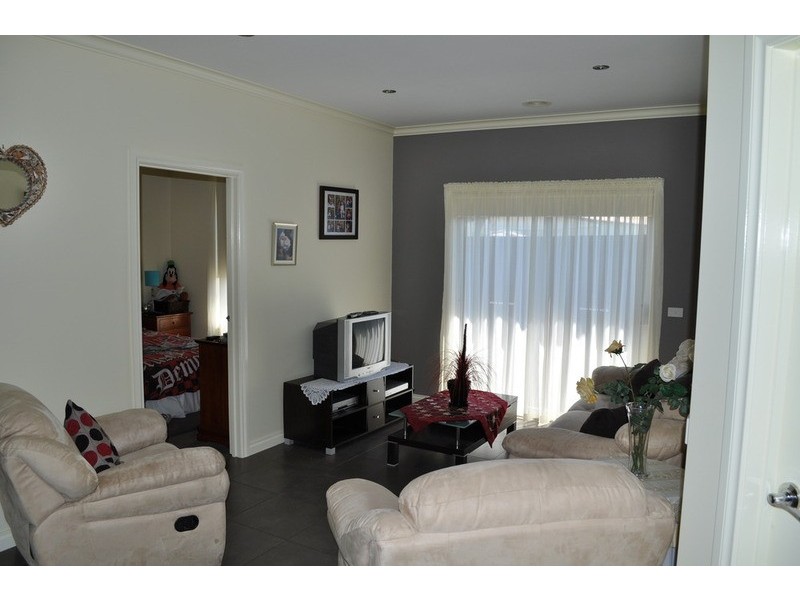 7/11 Graham Street, Bacchus Marsh VIC 3340