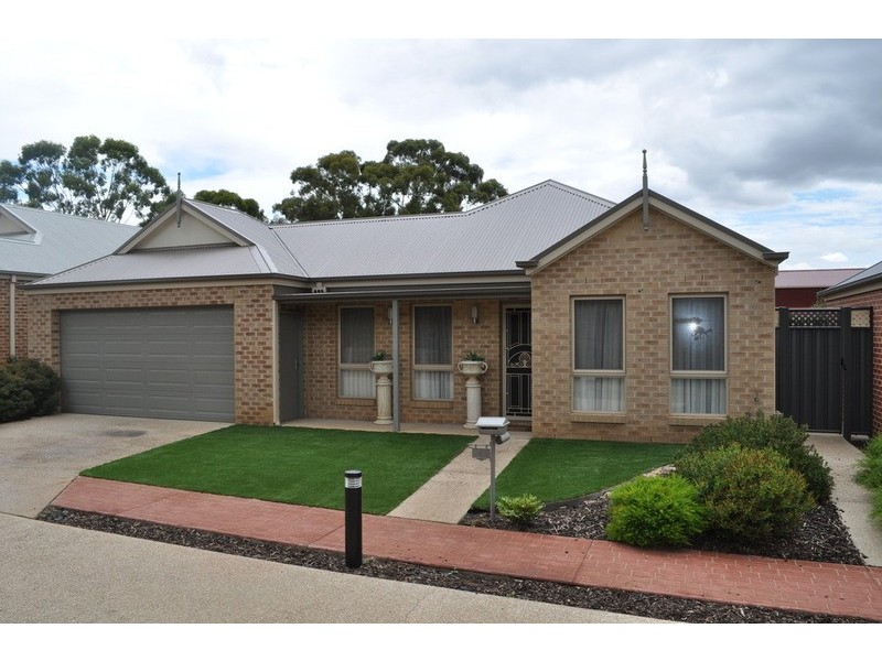 4/80 Main Street, Bacchus Marsh VIC 3340