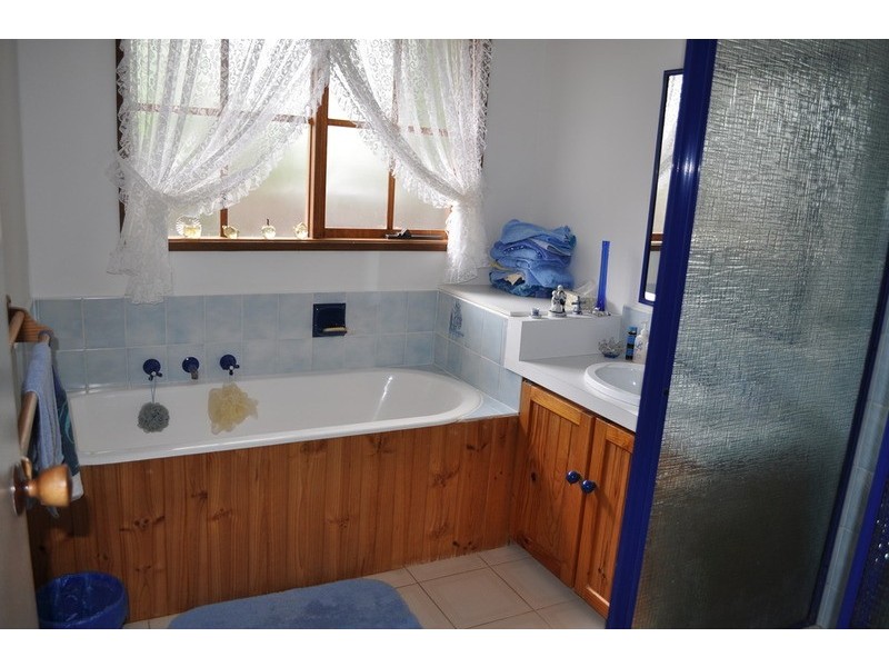 38 Victoria Street, Bacchus Marsh VIC 3340