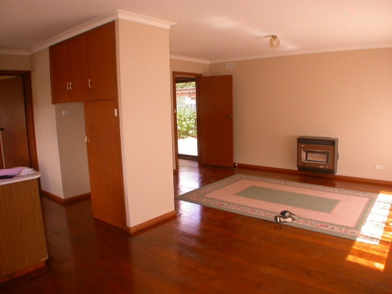 2/30 Grant Street, Bacchus Marsh VIC 3340