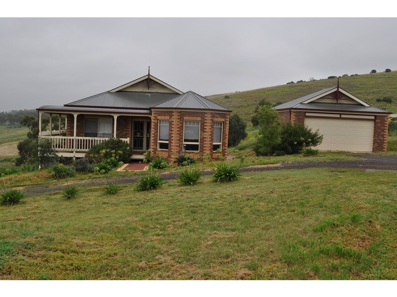 35 Manning Boulevard, Bacchus Marsh VIC 3340