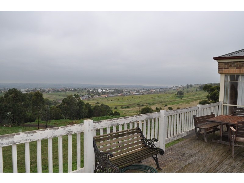 35 Manning Boulevard, Bacchus Marsh VIC 3340