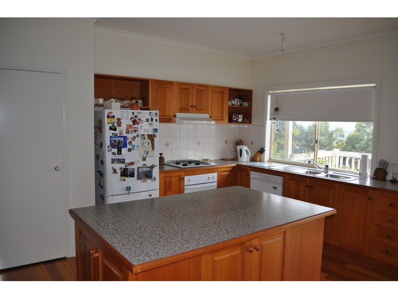 35 Manning Boulevard, Bacchus Marsh VIC 3340
