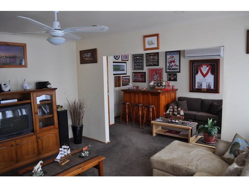 8 Little Court, Bacchus Marsh VIC 3340