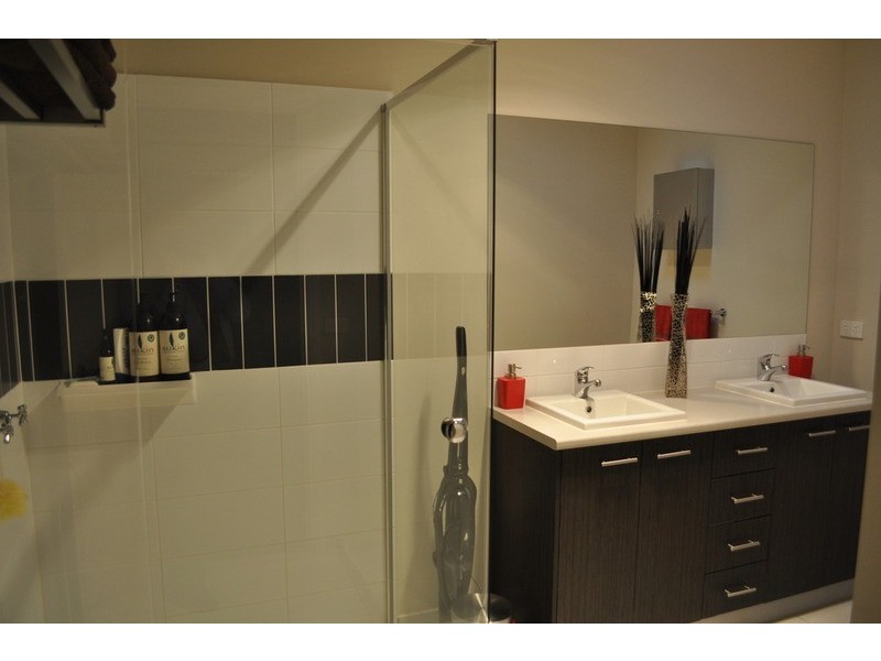 27 Ruddick Place, Bacchus Marsh VIC 3340