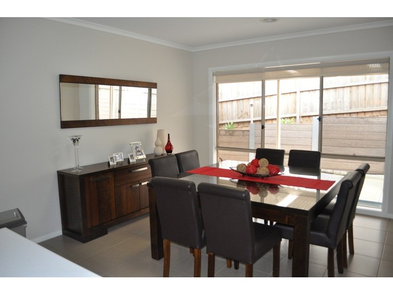 27 Ruddick Place, Bacchus Marsh VIC 3340