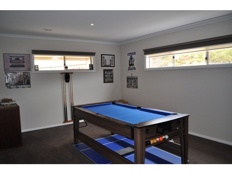 27 Ruddick Place, Bacchus Marsh VIC 3340