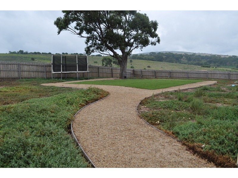 27 Ruddick Place, Bacchus Marsh VIC 3340