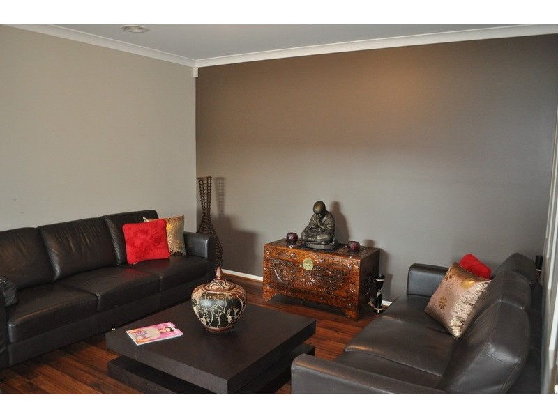 21 Silverdale Drive, Bacchus Marsh VIC 3340