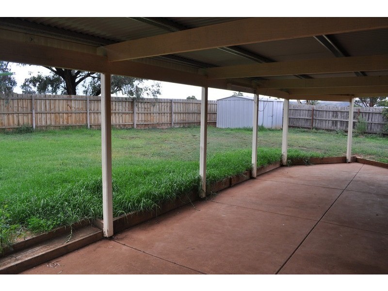 56 Underbank Boulevard, Bacchus Marsh VIC 3340