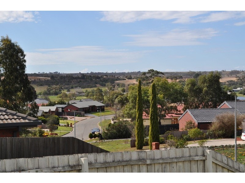 9 Hogan Court, Bacchus Marsh VIC 3340