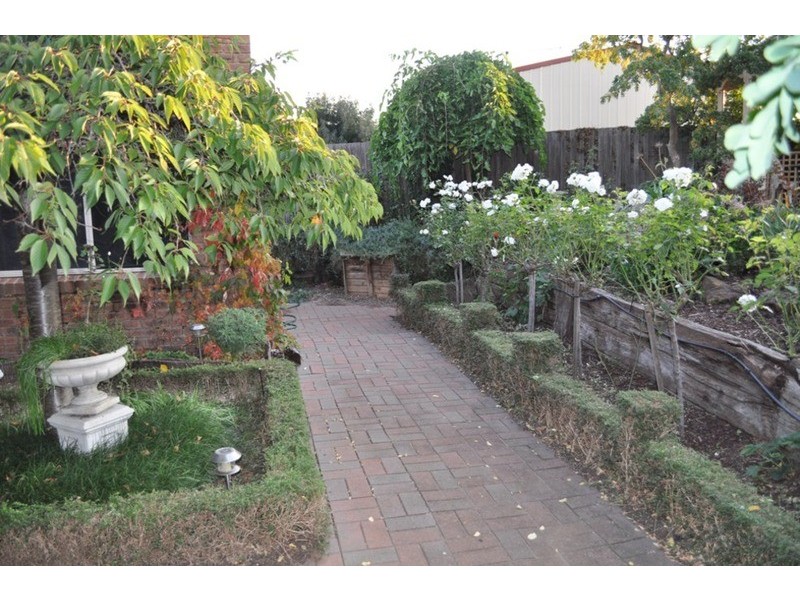 74 Underbank Boulevard, Bacchus Marsh VIC 3340