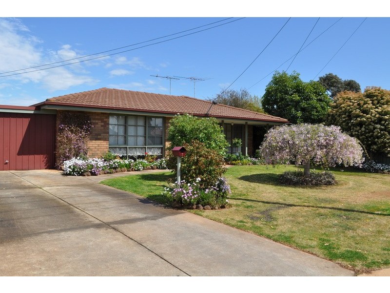 7 Witney Court, Bacchus Marsh VIC 3340
