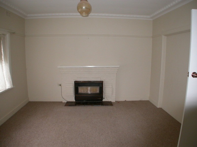 4 McFarland Street, Bacchus Marsh VIC 3340