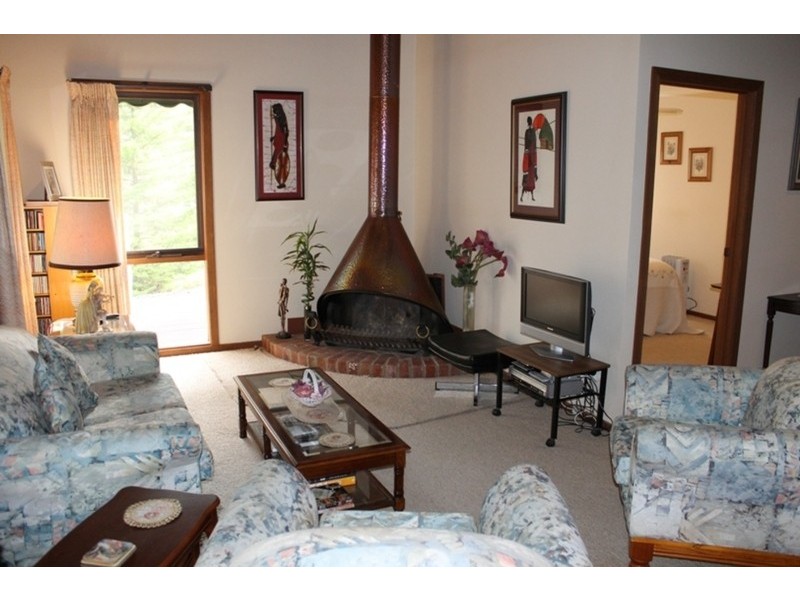 4 Pine Court, Dales Creek VIC 3341