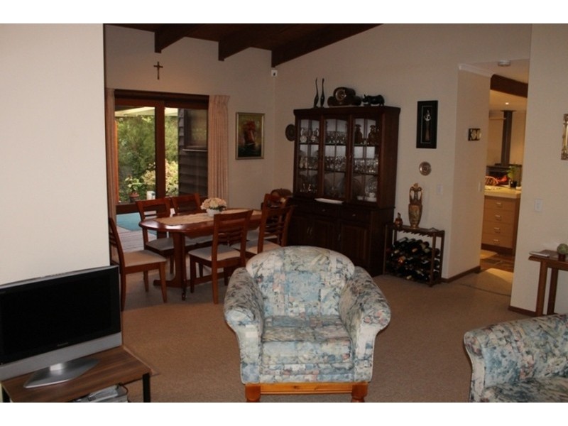 4 Pine Court, Dales Creek VIC 3341