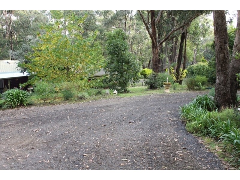 4 Pine Court, Dales Creek VIC 3341