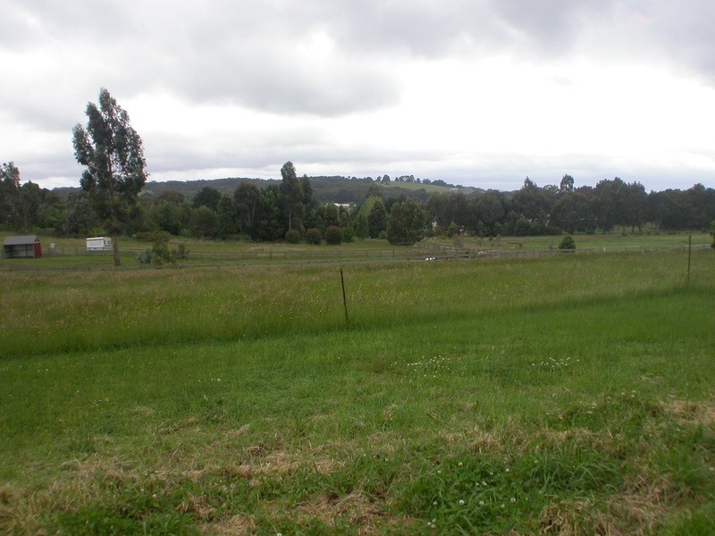 2 Hopwood Street, Gordon VIC 3345