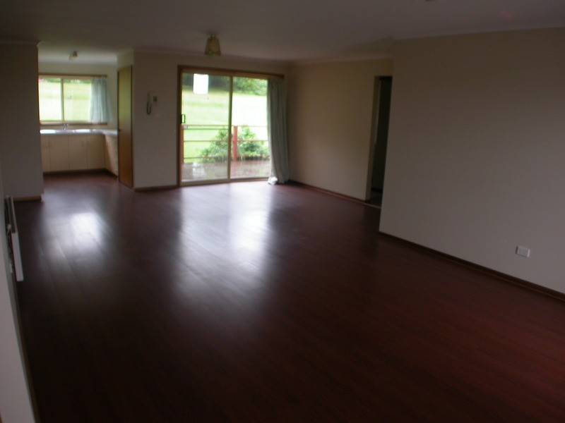 2 Hopwood Street, Gordon VIC 3345