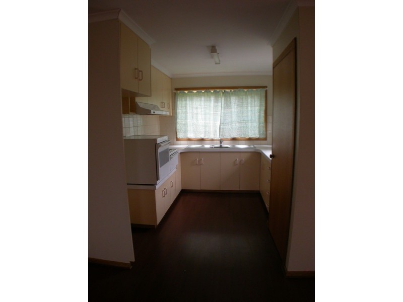 2 Hopwood Street, Gordon VIC 3345