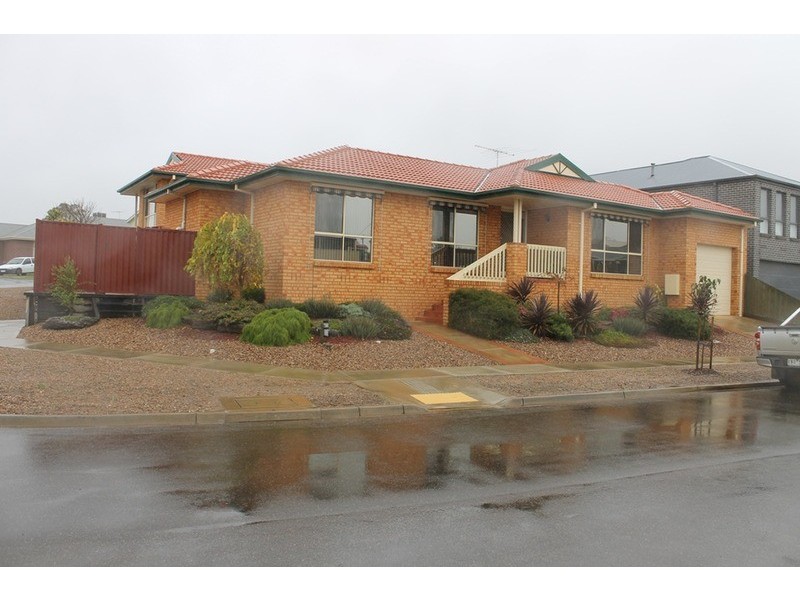 45 Dickson Street, Bacchus Marsh VIC 3340