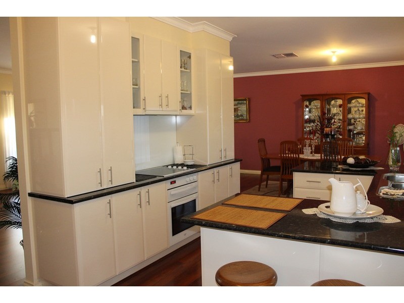 38 Links Road, Bacchus Marsh VIC 3340