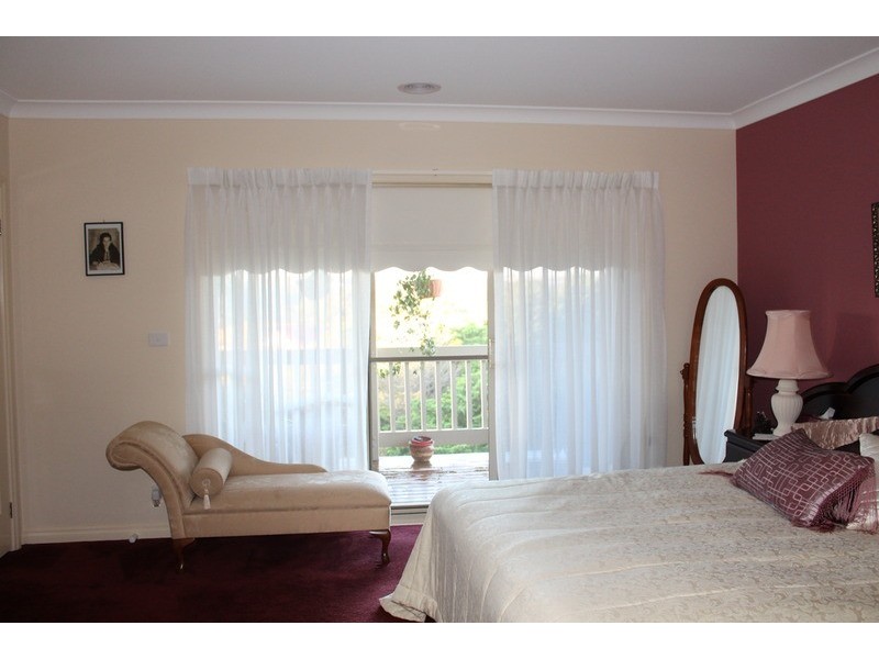 38 Links Road, Bacchus Marsh VIC 3340