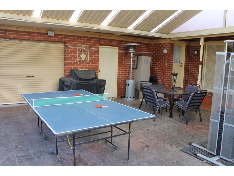 9 Vance Close, Bacchus Marsh VIC 3340