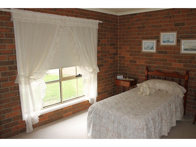 45 Raglan Street, Bacchus Marsh VIC 3340