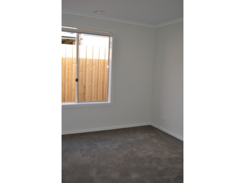 10 Dogherty Court, Maddingley VIC 3340