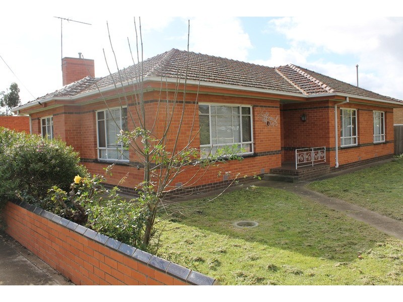 24 Standfield Street, Bacchus Marsh VIC 3340