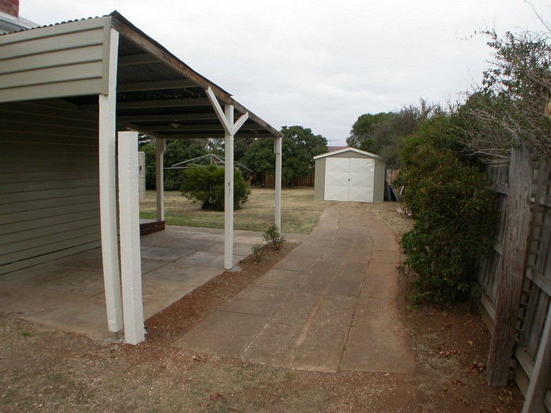 25 Manor Street, Bacchus Marsh VIC 3340