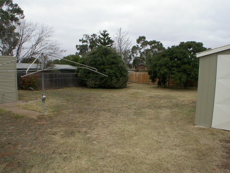 25 Manor Street, Bacchus Marsh VIC 3340