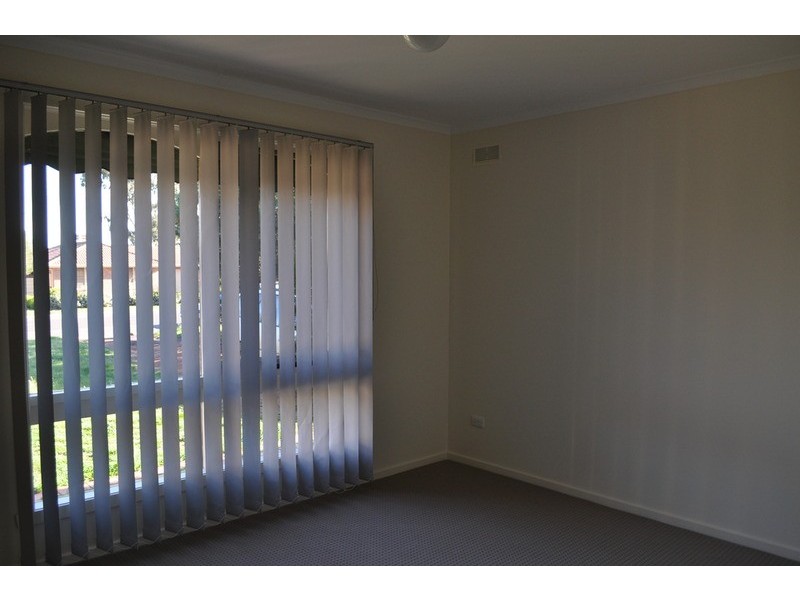 13 Underbank Boulevard, Bacchus Marsh VIC 3340